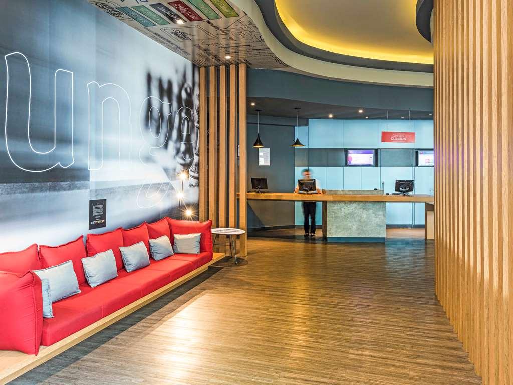 Ibis Tambore バルエリ エクステリア 写真