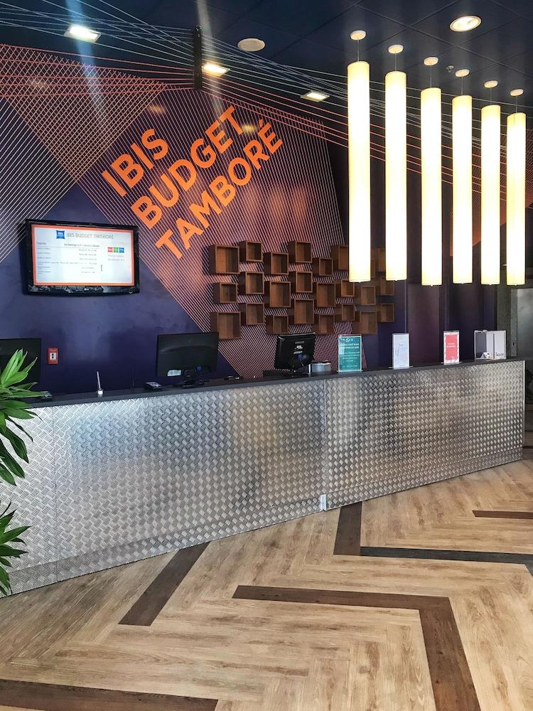 Ibis Tambore バルエリ エクステリア 写真