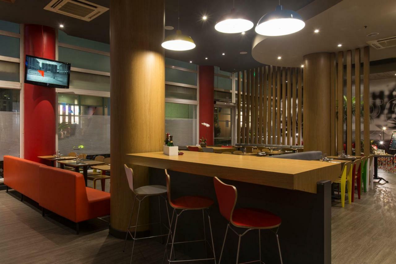 Ibis Tambore バルエリ エクステリア 写真